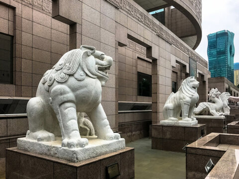 石獅子