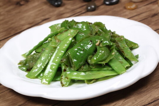 擂辣椒炒荷蘭豆