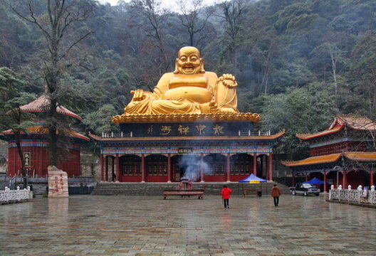 龍泉寺