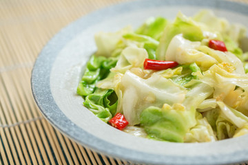 素炒蓮花白