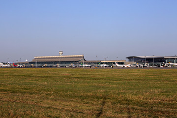 沈陽(yáng)機(jī)場(chǎng)航站樓全景