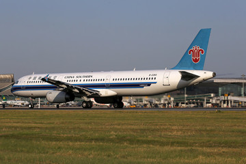 中國(guó)南方航空飛機(jī)