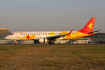 天津航空飛機(jī)