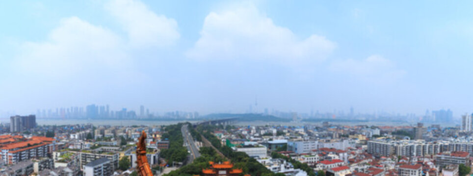 武漢長(zhǎng)江大橋風(fēng)光