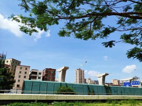 地鐵建設 高空作業(yè) 高架橋橋墩