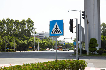 人行道 標(biāo)志