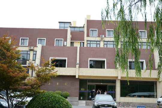 清華大學(xué)校園風(fēng)光