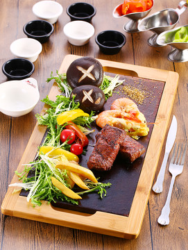 牛排 厚牛排 豪客來 臺塑 餐