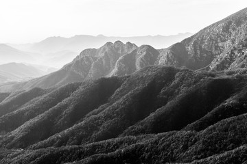 群山