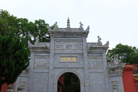 南岳廟 東便門