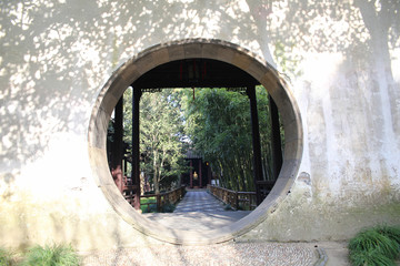 院門 圓門