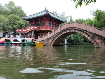 園林古橋