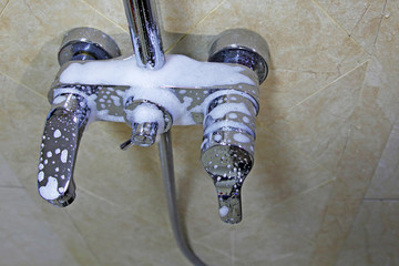 水龍頭清潔