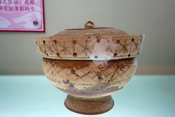 漢代陶簋