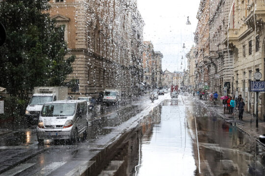 歐洲街景雨中歐洲街景