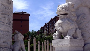 石獅子