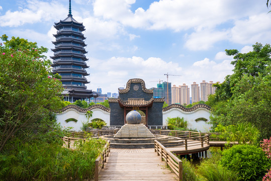 園博園 鬱園