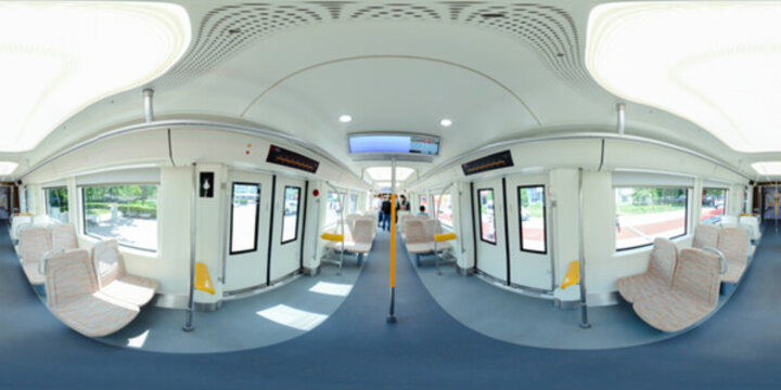 地鐵車廂全景