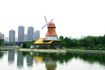 公園風(fēng)車