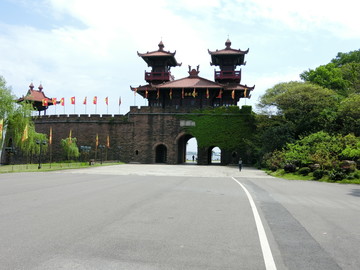 磨山景區(qū)大門