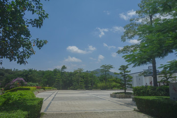 紀(jì)念館廣場(chǎng)