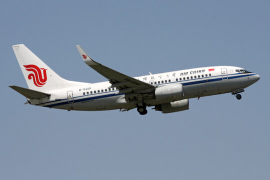 中國(guó)國(guó)際航空飛機(jī)起飛