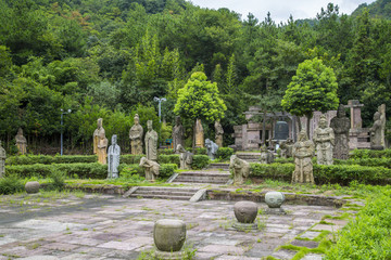 寧波市東錢(qián)湖南宋石刻公園文臣武