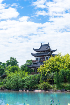 南寧五象湖公園弘仁閣