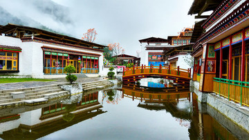 魯朗鎮(zhèn)