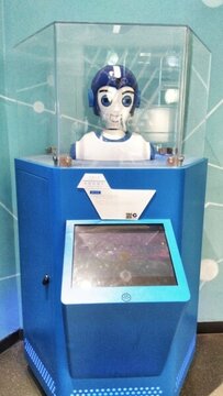表情機器人