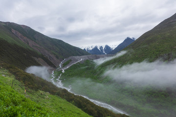 貢嘎寺云海