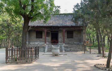 陽(yáng)谷景陽(yáng)岡