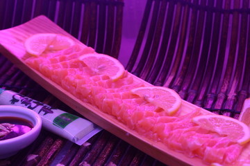 生魚片