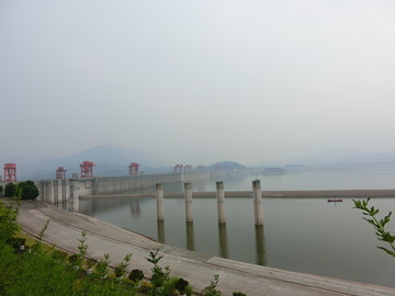 長江三峽工程大壩上游