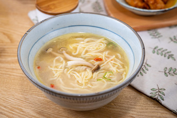 花雕雞面