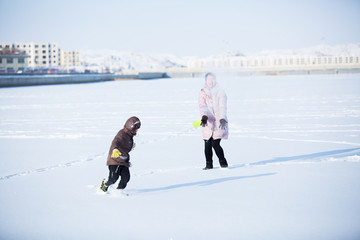 雪中親子活動(dòng)