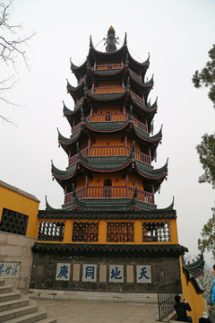 江蘇鎮(zhèn)江金山景區(qū)江天禪寺慈壽塔