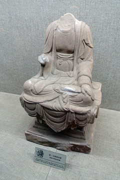 唐代石雕佛坐像