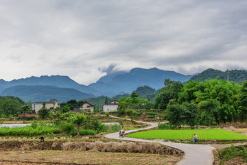 鄉(xiāng)村小路