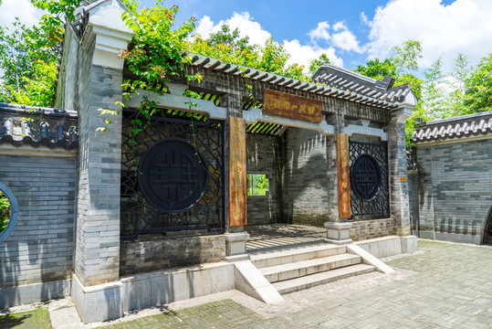 中式庭院大門