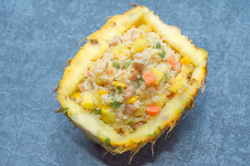 菠蘿炒飯