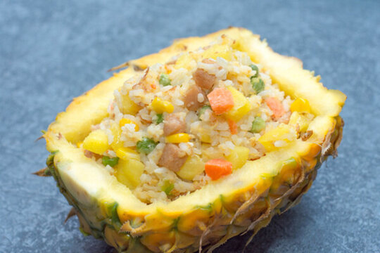 菠蘿炒飯