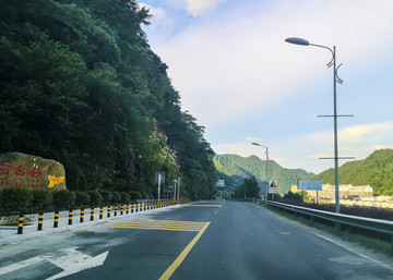 石臺(tái)縣標(biāo)志石