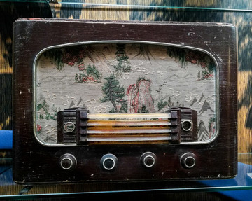老式收音機