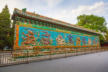 北海公園九龍壁