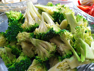 涼拌西藍(lán)花