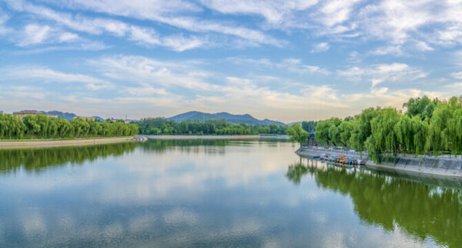 青州南陽(yáng)湖碧水藍(lán)天風(fēng)景