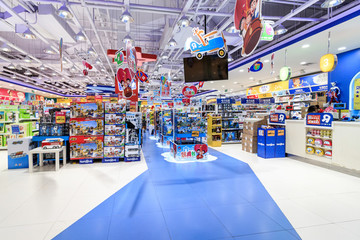 玩具店內(nèi)景