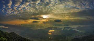廣西昭平東潭嶺全景圖