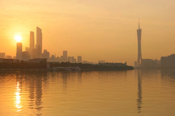 珠江晨曦